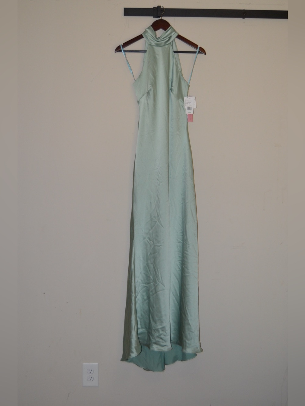 NWT AQUA Sleeveless Satin Gown in Sage Green - Bloomingdales Exclusive -Size 0